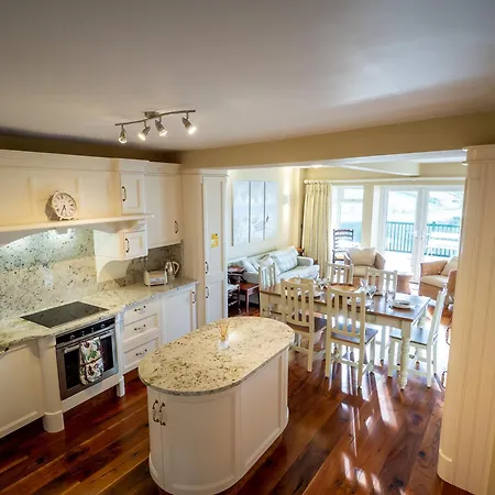 Сasa de vacaciones 360 - Clifden